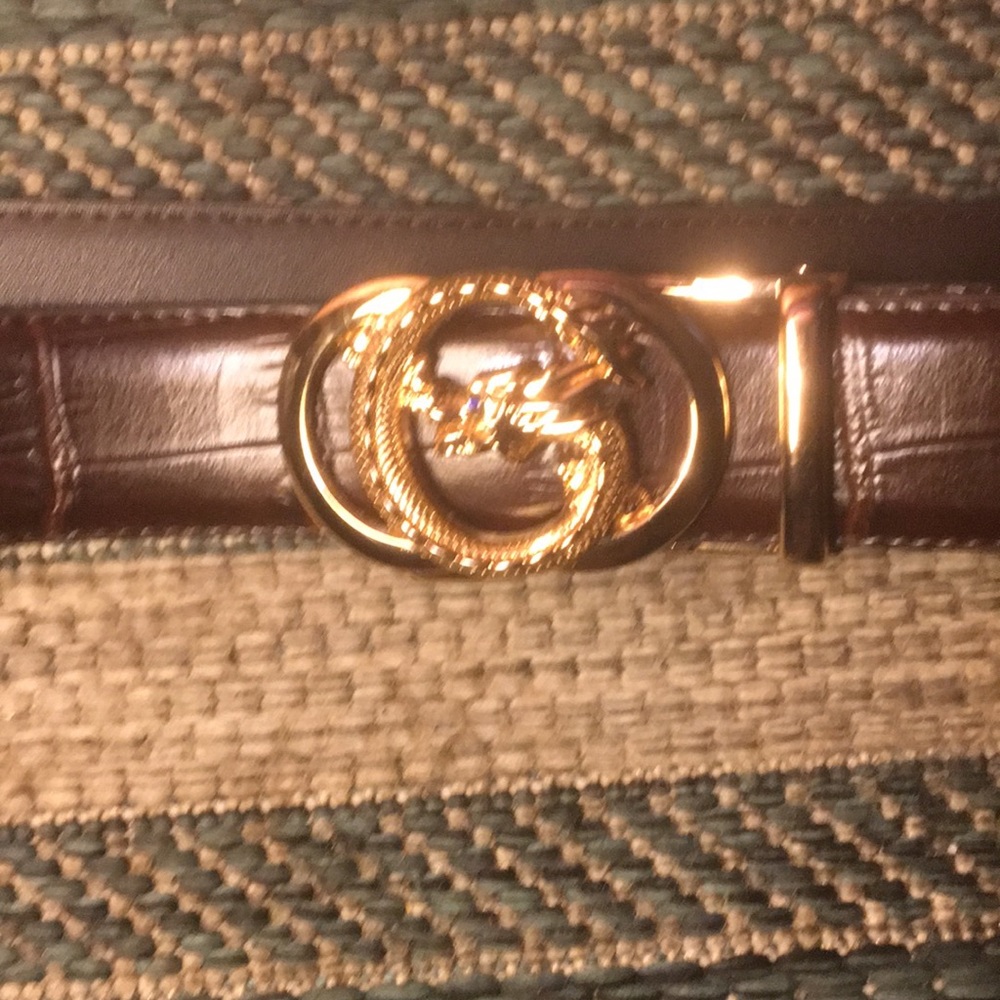 Gucci dragon men’s leather belt